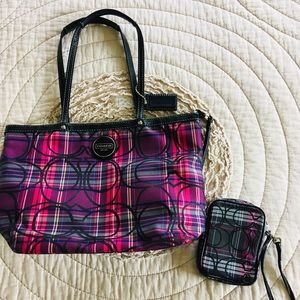 COACH// Purse and Wristlet Set